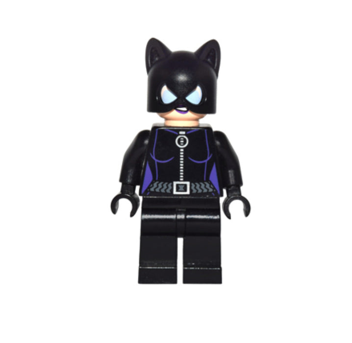Lego Catwoman Purple Lips 6858 Super Heroes Batman II Minifigure