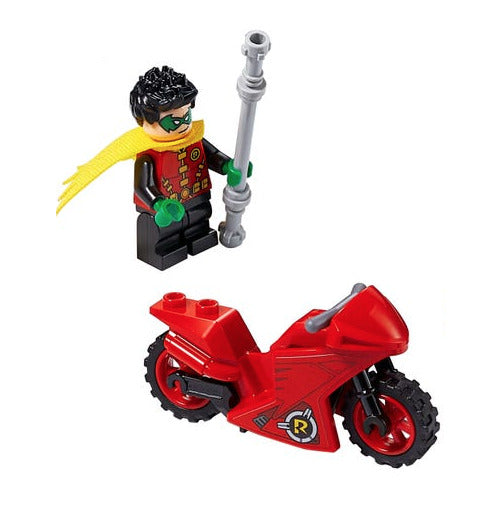 Lego Robin with Motorcycle Bike 76159 212114 Batman II Super Heroes Minifigure