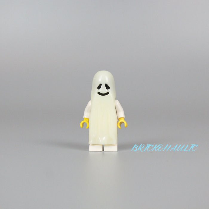 Lego Ghost 10176 with White Legs, Yellow Hands Castle Minifigure