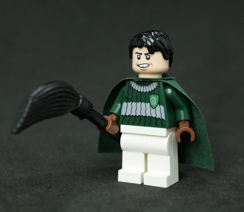 Lego Marcus Flint 4737 Harry Potter Minifigure