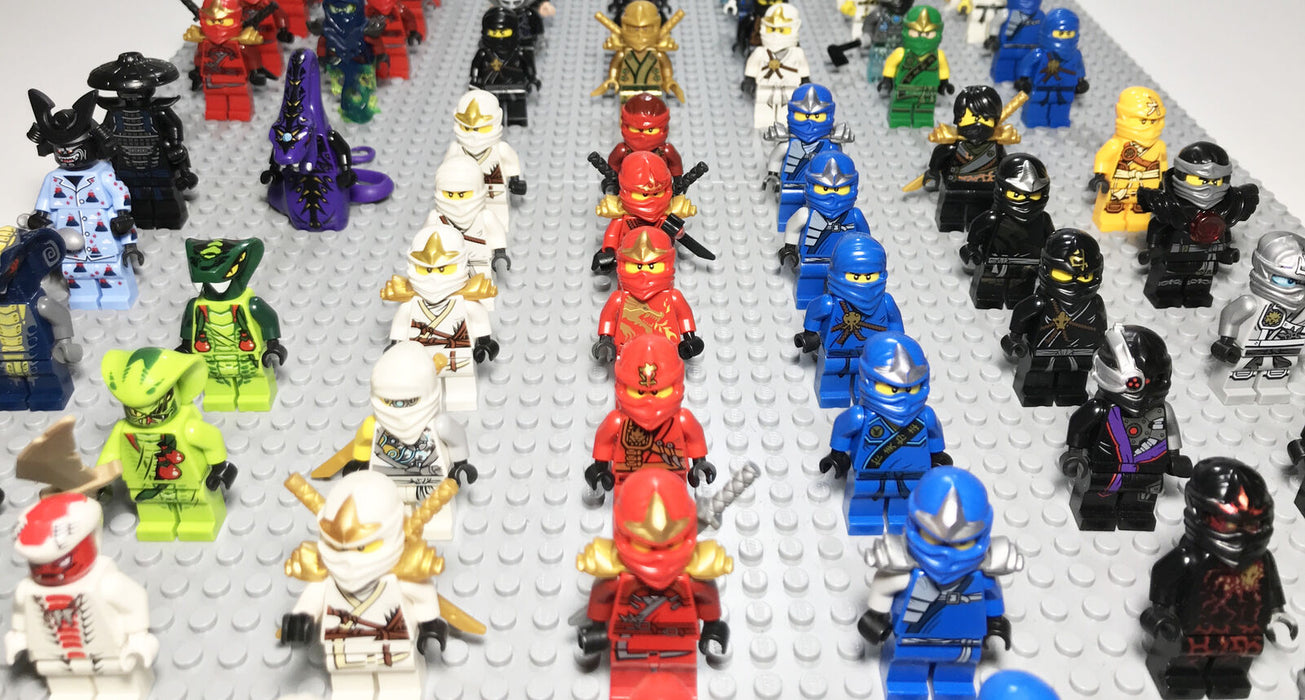 100% Genuine Lego Ninjago RANDOM Minifigures Lloyd Zane Cole Kai Jay -- Lot of 4