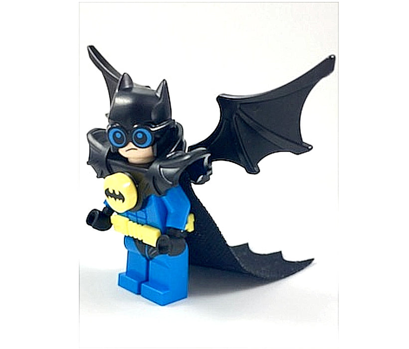 Lego Nightwing 70922 Wings and Cape Batman Movie Super Heroes Minifigure