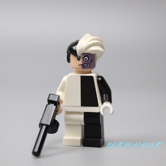 Lego Two-Face 7781 with Plain White Hips Batman I Super Heroes Minifigure