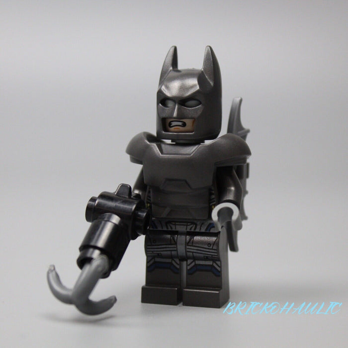 Lego Batman 76044 Armored, without Cape Dawn of Justice Super Heroes Minifigure