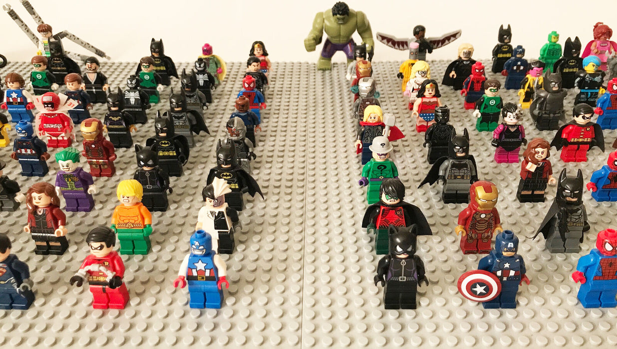 Lego Super Heroes Minifigures Marvel DC Comics Avengers Batman Random Lot of 4