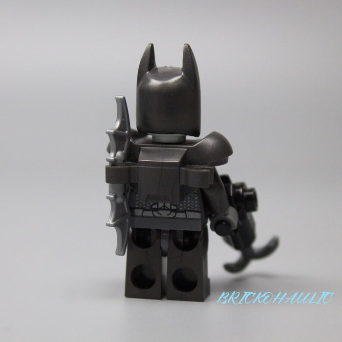 Lego Batman 76044 Armored, without Cape Dawn of Justice Super Heroes Minifigure