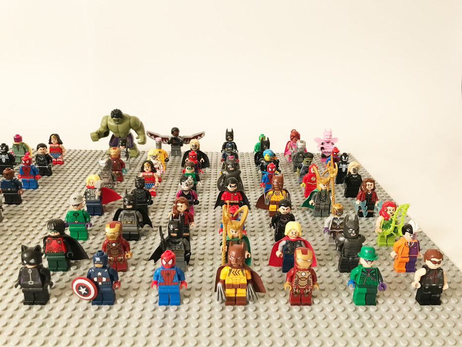 Lego Super Heroes Minifigures Marvel DC Comics Avengers Batman Random Lot of 4